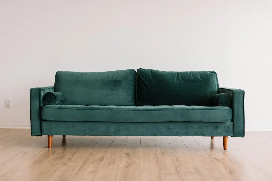 Furniture imagery used in the Sellaku storefront